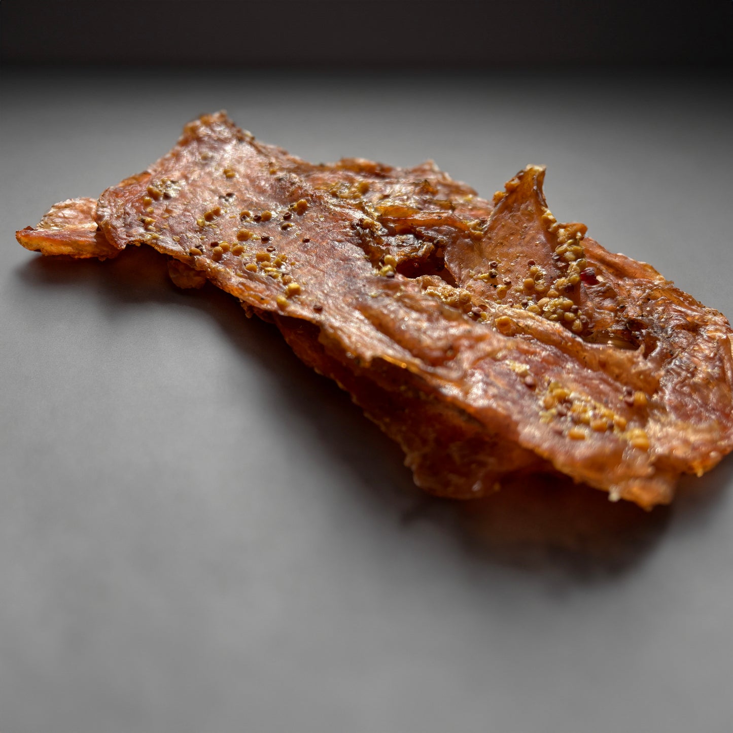 Натуральні джерки із індички з діжонською гірчицею, чипси із індички